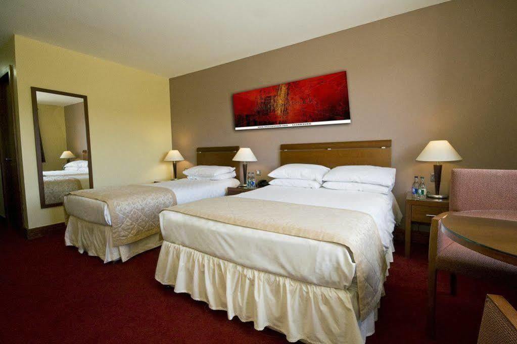 Four Seasons Hotel, Карлингфорд Экстерьер фото